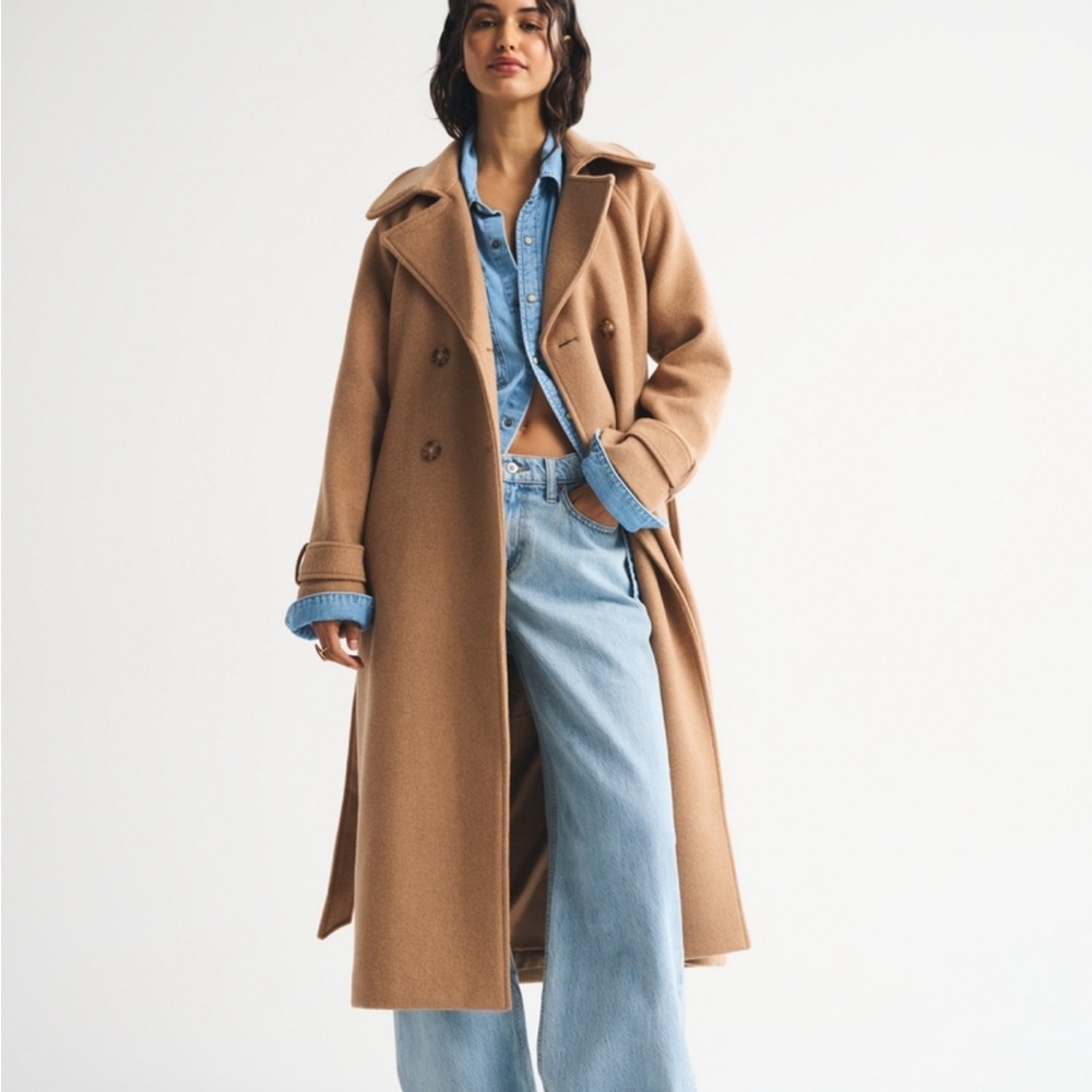 Abercrombie & Fitch Camel Double-Breasted Trench Coat